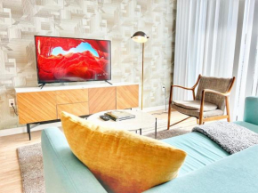 City View Apartment In Downtown